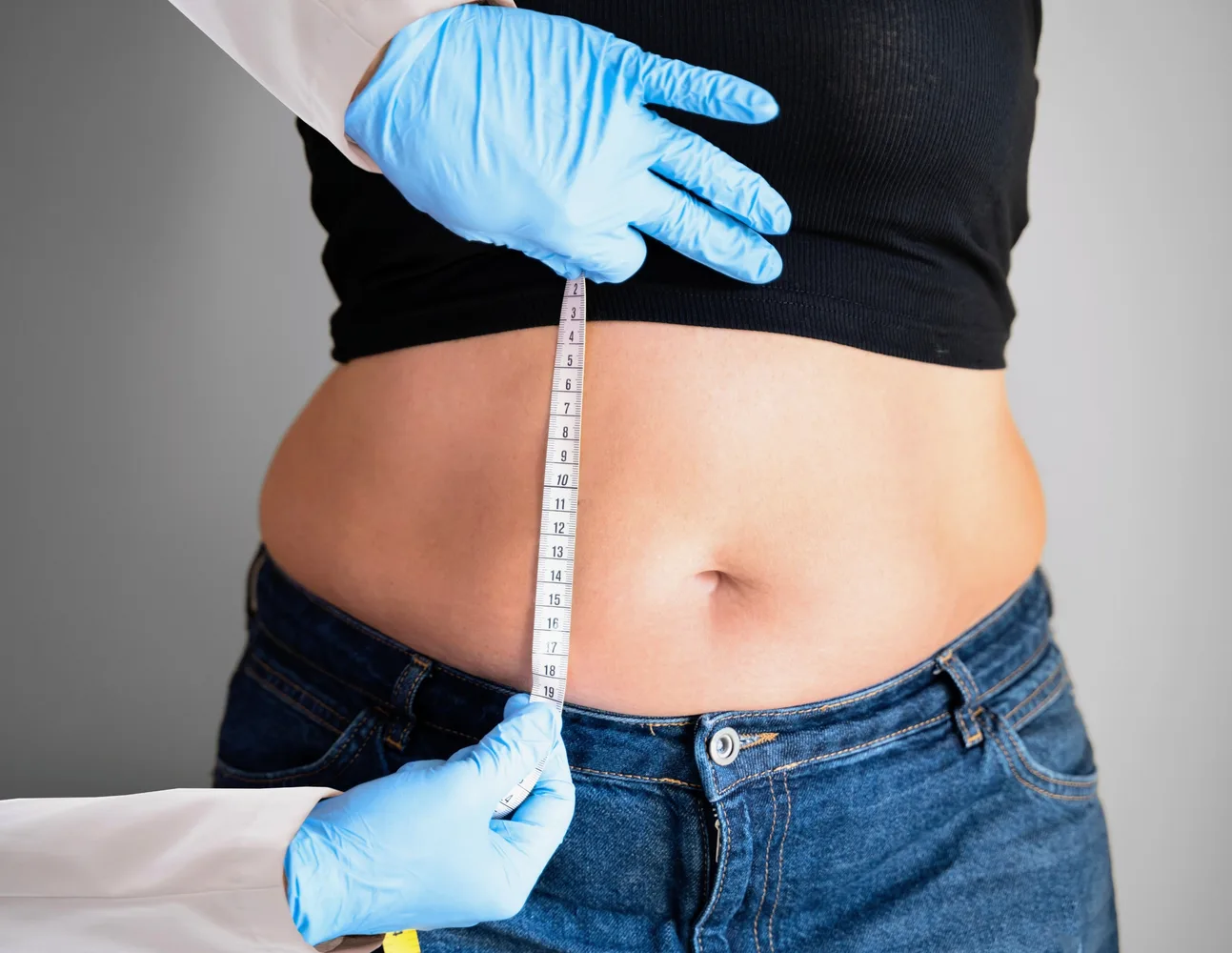 Belly Fat Linked to Brain Aging, While Muscle Mass Keeps Brains Young