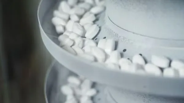 Weight-Loss Price Wars Upend Big Pharma's Model